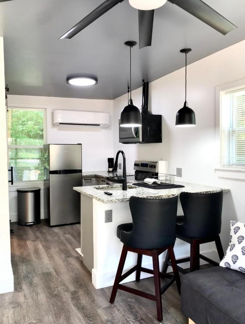 Romantic Chapel Hill Retreat For Two Ξενοδοχείο Εξωτερικό φωτογραφία